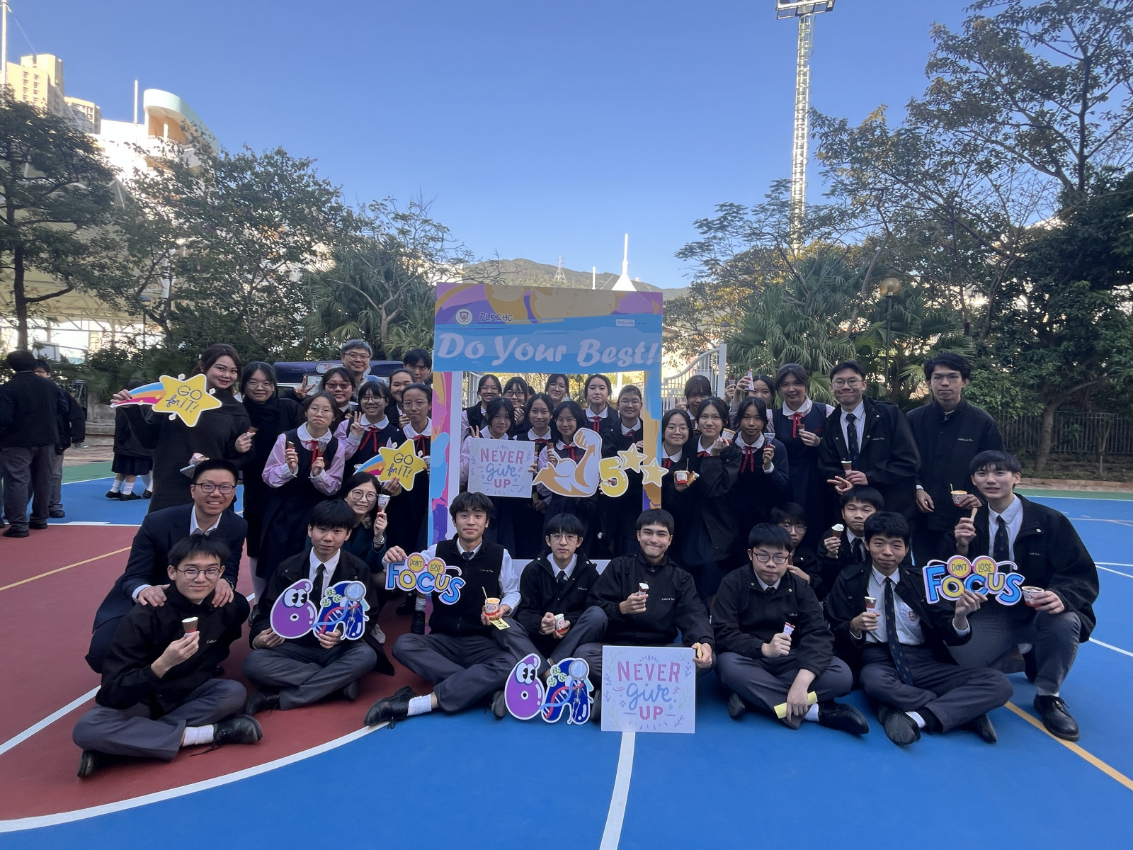 Mobile Softee visited to support our Form 6 students